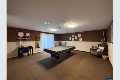 300 Lacreole Dr #220, Dallas, OR 97338 - Photo 24