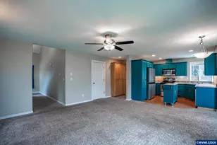 4337 Mackinaw Ave SE, Albany, OR 97322 - Photo 10