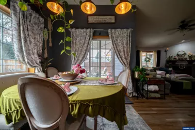 1137 SE 2nd Av, Mill City, OR 97360 - Photo 12