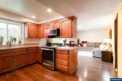 5053 Cindy Pl SE, Salem, OR 97306 - Photo 4