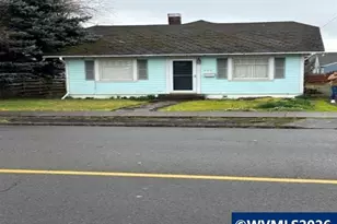 969 SE Miller Ave, Dallas, OR 97338 - Photo 1