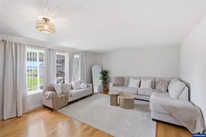 5750 Macleay Rd SE, Salem, OR 97317 - Photo 10