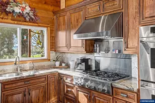 9915 Marquam Cir, Molalla, OR 97038 - Photo 20