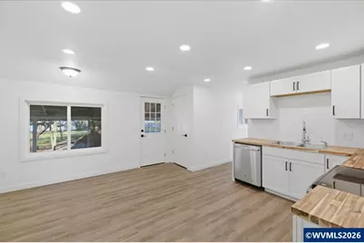 111 E 3rd St, Halsey, OR 97348 - Photo 12