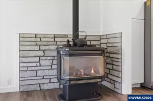 111 E 3rd St, Halsey, OR 97348 - Photo 32