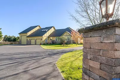 6243 Rambeau Ln SE, Salem, OR 97317 - Photo 46