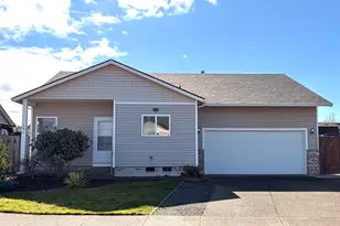 686 Columbia Dr, Molalla, OR 97038 - Photo 1