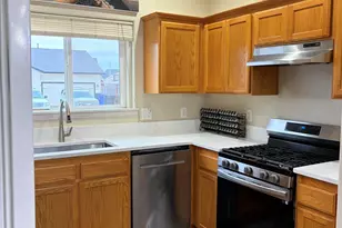 686 Columbia Dr, Molalla, OR 97038 - Photo 8