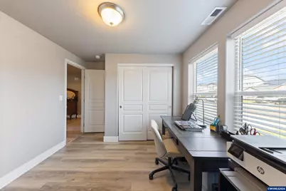 558 Casting St SE, Albany, OR 97322 - Photo 8