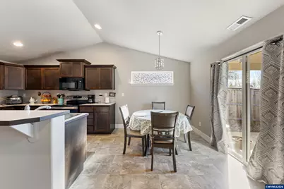 558 Casting St SE, Albany, OR 97322 - Photo 12