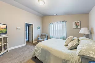 558 Casting St SE, Albany, OR 97322 - Photo 32