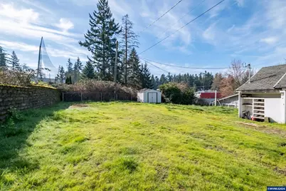 800 Oakhill Av SE, Salem, OR 97302 - Photo 24