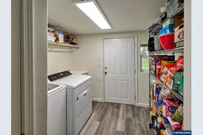 12175 W Stayton Rd, Aumsville, OR 97325 - Photo 22