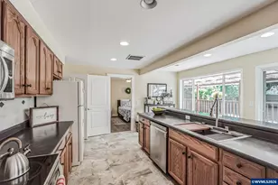 4072 Brooks Ave NE, Keizer, OR 97303 - Photo 10