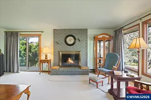 1030 Morningside Dr SE, Salem, OR 97302 - Photo 4