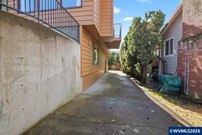 1030 Morningside Dr SE, Salem, OR 97302 - Photo 42