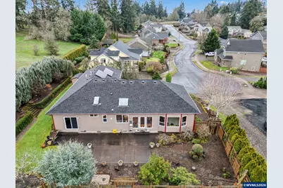 3393 NW Summerhill Pl, Albany, OR 97321 - Photo 38