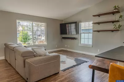 5214 Nightcap St SE, Salem, OR 97306 - Photo 10