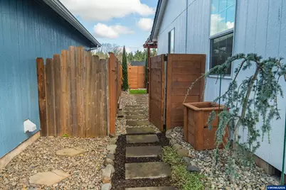 5214 Nightcap St SE, Salem, OR 97306 - Photo 36