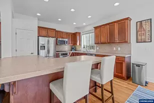 728 SE Bayshore Cir, Corvallis, OR 97333 - Photo 10