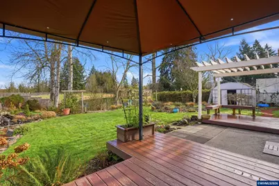 13264 Daiquiri Lake Dr NE, Aurora, OR 97002 - Photo 16