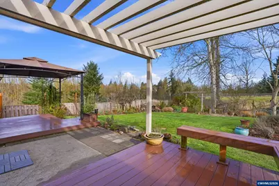 13264 Daiquiri Lake Dr NE, Aurora, OR 97002 - Photo 18