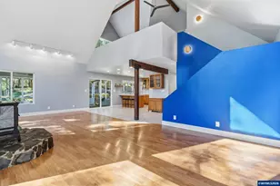 37969 Courtney Creek Dr, Brownsville, OR 97327 - Photo 12