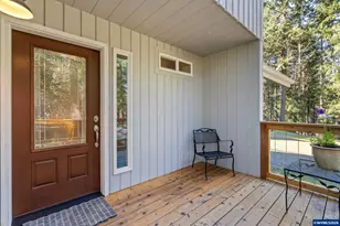 37969 Courtney Creek Dr, Brownsville, OR 97327 - Photo 6