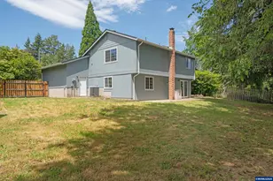 368 Autumn Pl, Corvallis, OR 97330 - Photo 2