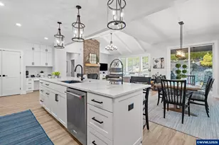 5957 Pikes Pass St SE, Salem, OR 97034 - Photo 12