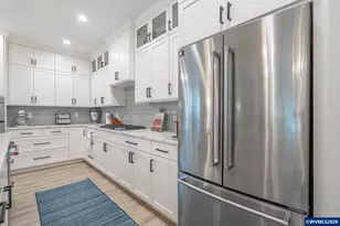 5957 Pikes Pass St SE, Salem, OR 97034 - Photo 8