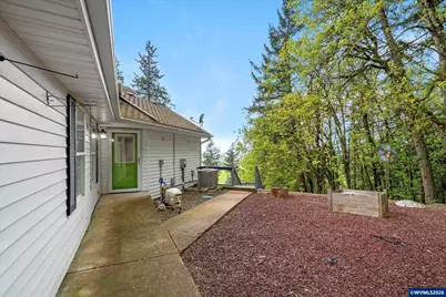 1290 Linnwood Dr NE, Albany, OR 97322 - Photo 40