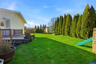 915 SE Zee Ct, McMinnville, OR 97128 - Photo 32