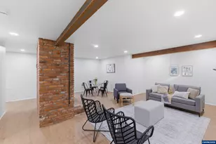 927 Kingwood Dr NW, Salem, OR 97304 - Photo 38