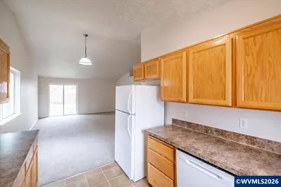 1525 Park Av NE, Salem, OR 97301 - Photo 16