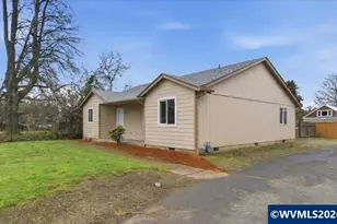 1525 Park Ave NE, Salem, OR 97301 - Photo 4