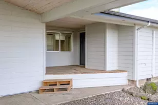 10471 Wagon Rd NE, Mount Angel, OR 97362 - Photo 2