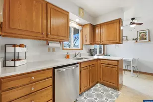 1841 Umpqua Rd, Woodburn, OR 97071 - Photo 14