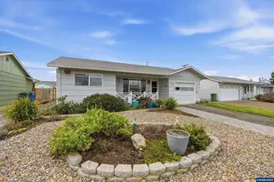 1841 Umpqua Rd, Woodburn, OR 97071 - Photo 6