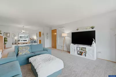 1841 Umpqua Rd, Woodburn, OR 97071 - Photo 8