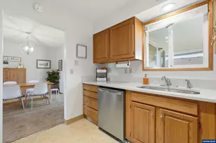 1841 Umpqua Rd, Woodburn, OR 97071 - Photo 18