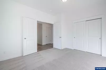 673 Parker Lp, Silverton, OR 97381 - Photo 8