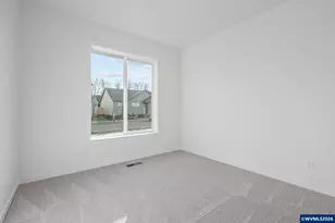 673 Parker Lp, Silverton, OR 97381 - Photo 26