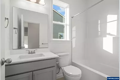 673 Parker Lp, Silverton, OR 97381 - Photo 28