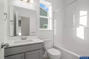 673 Parker Lp, Silverton, OR 97381 - Photo 28