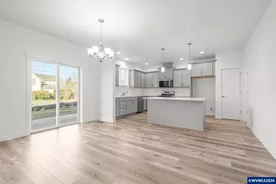 673 Parker Lp, Silverton, OR 97381 - Photo 14