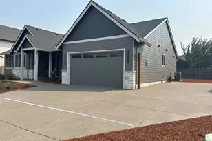 2130 Nighthawk Ave, Stayton, OR 97383 - Photo 2