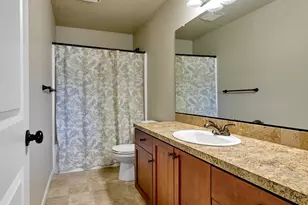 574 Prairie St, Woodburn, OR 97071 - Photo 44