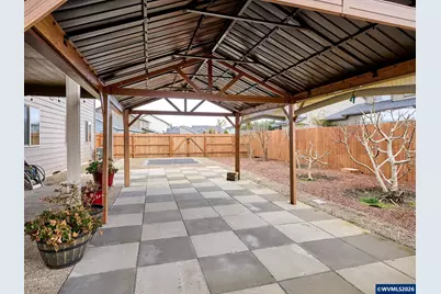 574 Prairie St, Woodburn, OR 97071 - Photo 12