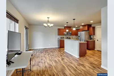 574 Prairie St, Woodburn, OR 97071 - Photo 22